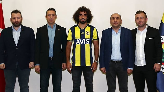 Fenerbahe, Sadk iftpnar transferini sosyal medyadan duyurdu