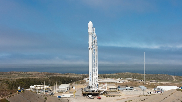SpaceX yln ilk uuuna hazrlanyor
