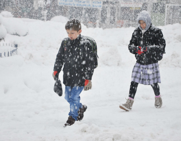 Konya Isparta Nide 11 Ocak kar tatili Konya Isparta Nide yarn okullar tatil mi 