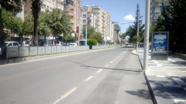 Diyarbakr'da baz gvenlik bariyerleri kaldrld  