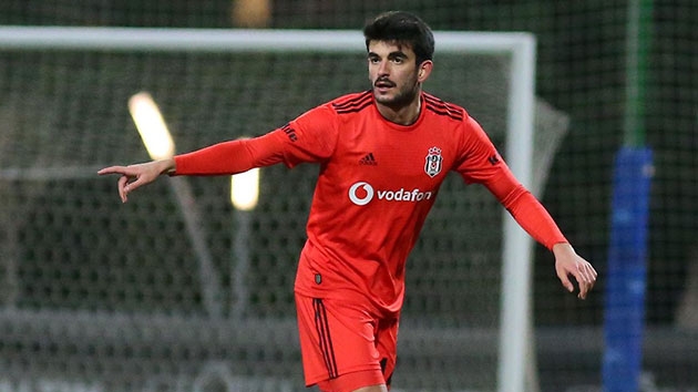 Fatih Aksoy Sivasspor'a kiraland