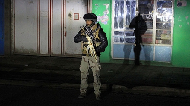 Afganistan'da polis merkezine silahl saldr: 5 l    