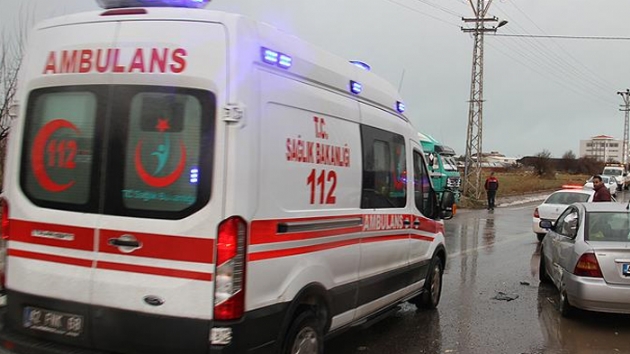 Konya'da renci servisi, otomobil ve kamyona arpt: 16 yaral