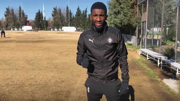 Altay'da Tavares imzay att