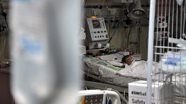 Gazze'de yakt krizi nedeniyle bir hastanede salk hizmetleri durdu