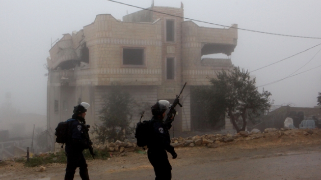 srail ordusu Filistinli Halil Cebbarinin evini ykt  