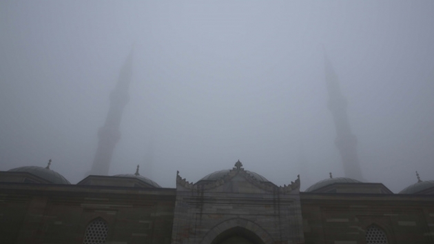 Edirne'de sis edeniyle gr mesafesi 50 metrenin altna dt 