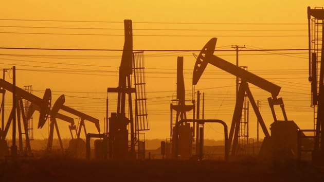 ABD'de petrol sondaj kulesi says azald