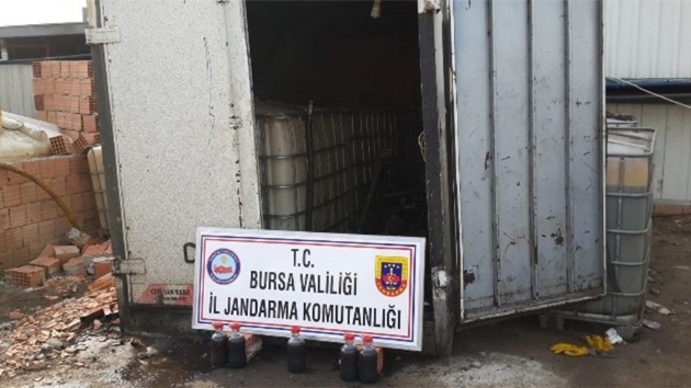  Bursa'da 11 ton kaak akaryakt ele geirildi  