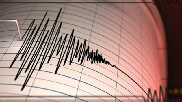 Endonezya'da 6 byklnde deprem meydana geldi