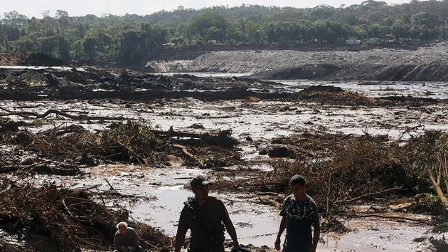 Brezilya'da maden atk baraj kt: 200 kiiden haber alnamyor