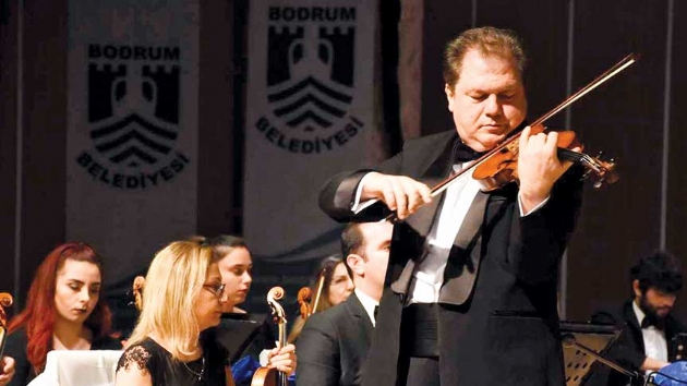 Bodrum'da dostluk konseri