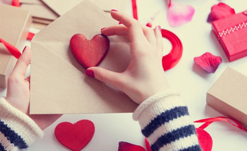 Sevgililer G�n� hangi g�ne denk geliyor?