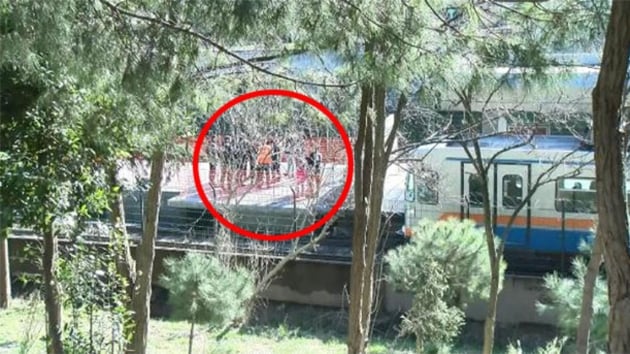 stanbul Bayrampaa'da bir baba,  kk kzn raylara brakt