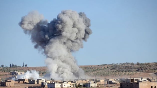 ABD nclndeki koalisyon Suriye'de rejim glerini vurdu