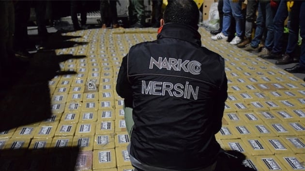 Mersin'de uyuturucu operasyonu: 2 tutuklama