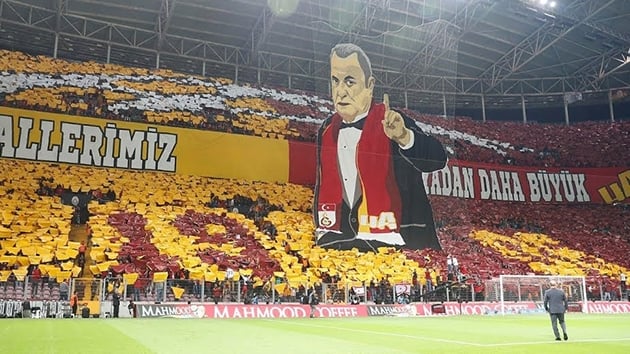 Galatasaray taraftarlarından derbi hazırlığı