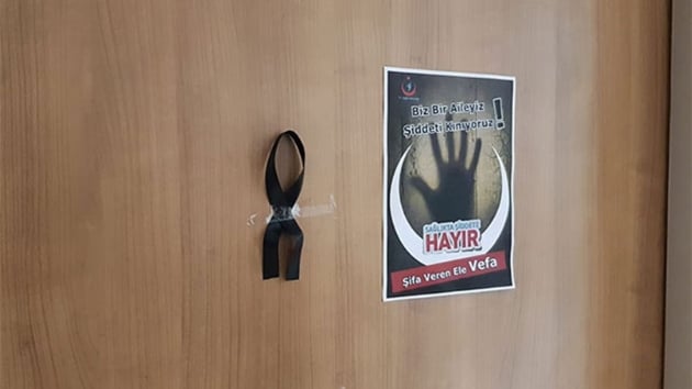  la yazmaynca hastaneyi bastlar 