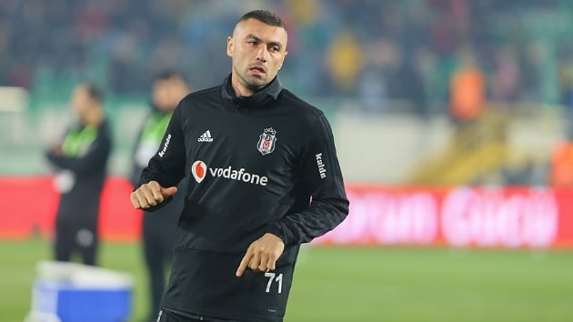 Taraftarlardan Burak Ylmaz'a destek