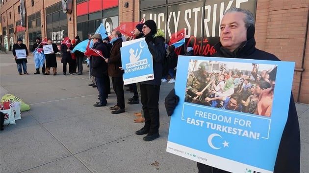 New York'ta in ynetiminin Dou Trkistan'daki baskc politikalar protesto edildi
