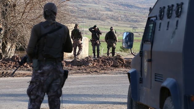 Diyarbakr'n Lice ilesine bal 21 krsal mahallede terr rgt PKK'ya ynelik operasyon balatld
