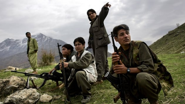 Terr rgt PKK, snr blgelerinde silah ticareti yapyor