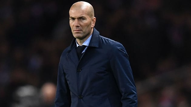 Chelsea'de Zidane sesleri