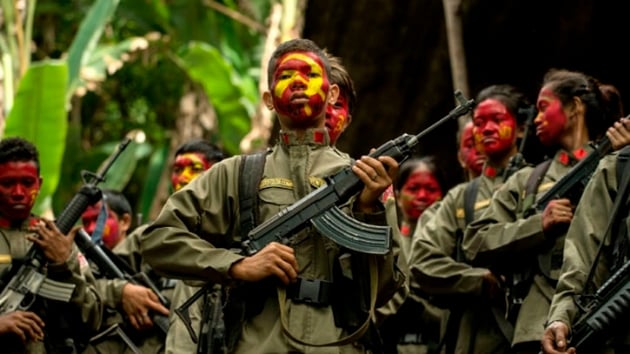 Filipinler'de komnist isyanclar askerlerle atmas sonucu 6 kii ld