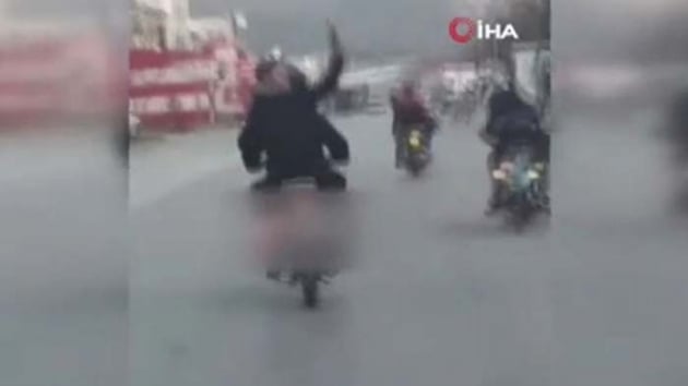 Ankarada bir grup motosikletli havaya ate aarak dehet sat