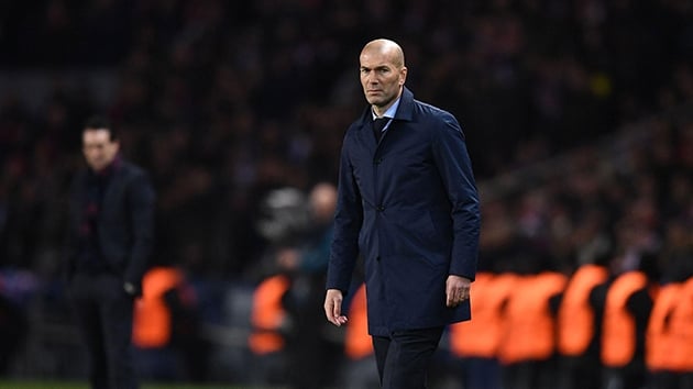 Zinedine Zidane, Chelsea'den dev transfer btesi istedi