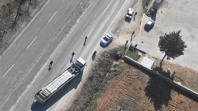 Gaziantep-Adyaman kara yolunda kural ihlali yapan srcler helikopterle tespit edildi