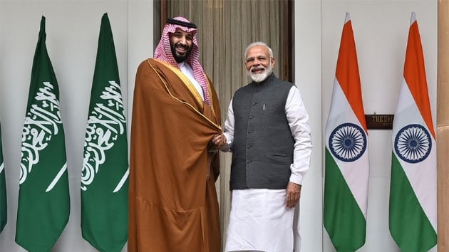 Suudi Arabistan Hindistan'a 100 milyar dolarlk yatrm sz verdi