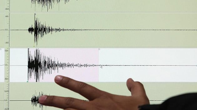 Japonya'da 5.7 byklnde deprem oldu