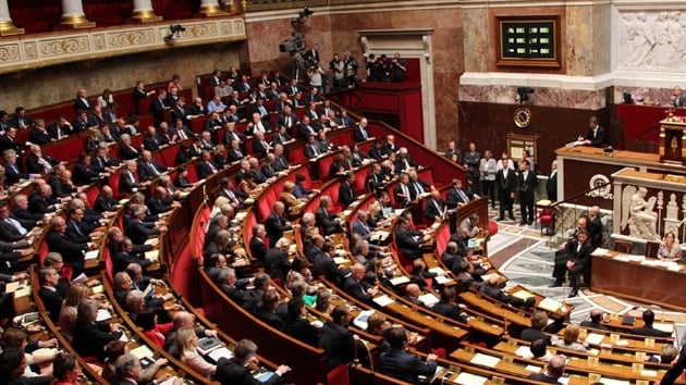 Fransa Ulusal Meclisinden referandum iin yasa teklifine ret