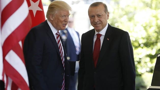 Beyaz Saray'dan Erdoan-Trump grmesi aklamas: ki bakan, gvenli blgenin oluturulmasna ilikin koordinasyonun devam konusunda mutabk kald