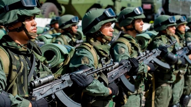 Venezuela, Kolombiya snrna asker yd