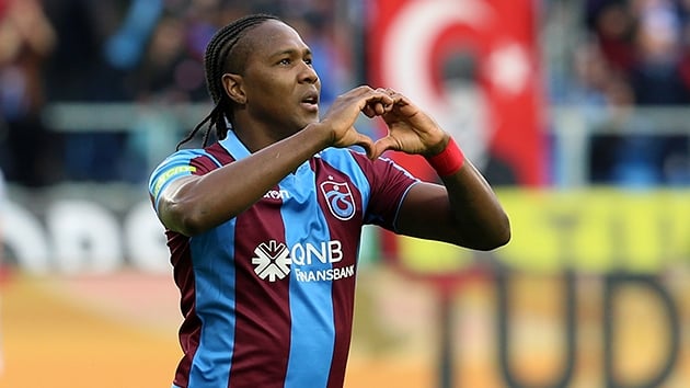 Trabzonspor'da Rodallega imzay atyor