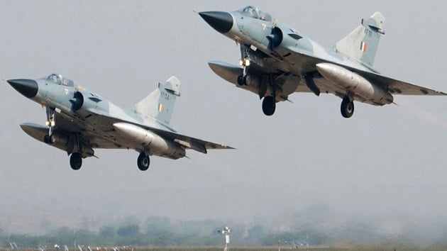 Hindistan Kemire yapt hava saldrsnda 300 militan ldrdn iddia etti