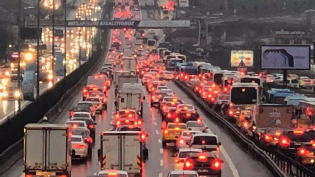 Trafikteki ara says ocak aynda 56 bin artt