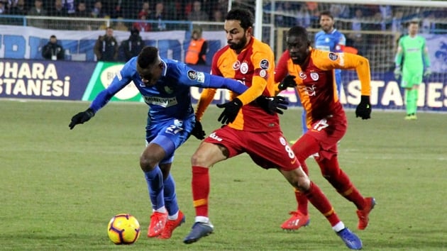 Galatasaray, deplasmanda Erzurumspor ile berabere kald