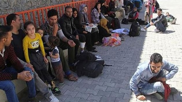 Hatay'da 74 düzensiz göçmen yakalandı     