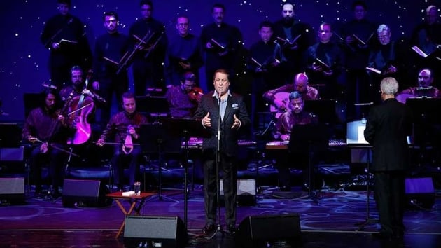 Cumhurbakanl Klliyesi'nde Ahmet zhan konseri