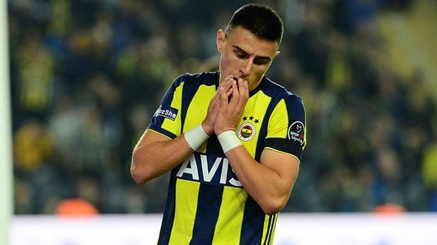 Eljif Elmas'n performans dklnn nedeni belli oldu