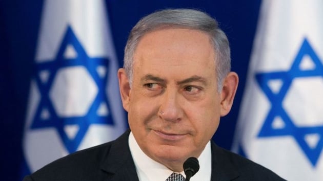 Bakan avuolu: Netanyahu dikkatleri yolsuzluk ve rvet davalarndan uzaklatrmak istiyor