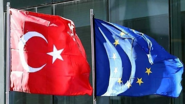 Avrupa Parlamentosu'nda Trkiye ile mzakerelerin askya alnmasn neren rapor kabul edildi