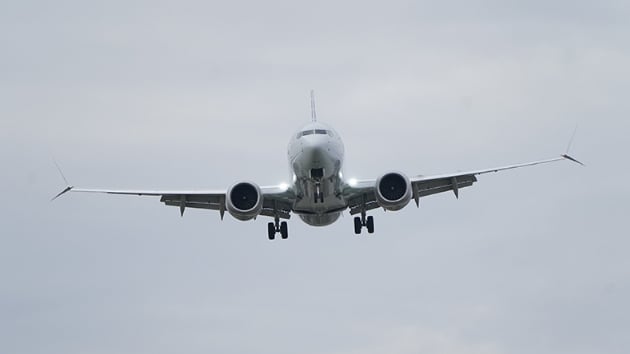 Boeing, ABD Havaclk daresinin 737 Max uaklarnn yere indirilmesi kararn desteklediini duyurdu