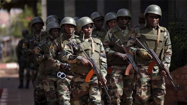 Mali'de askeri sse saldr