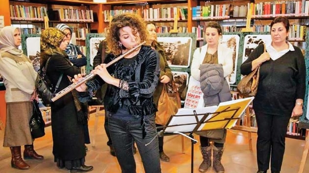 anakkale indeAynal ar sergisi