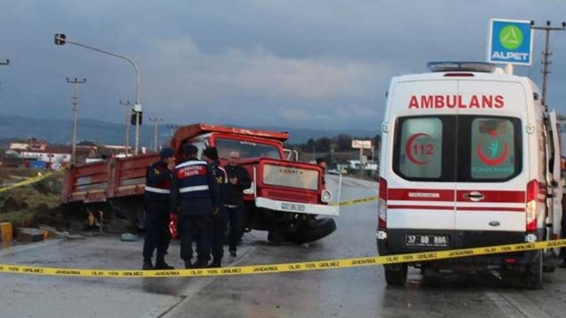Kastamonu'da trafik kazas: 3 komando hayatn kaybetti