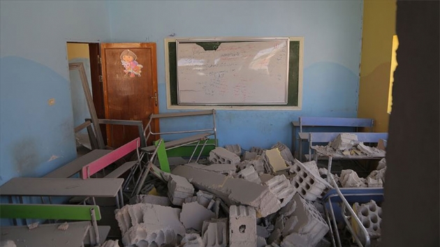 Esed rejimi dlib'de okulu vurdu: 2 renci hayatn kaybetti, 5 renci yaraland